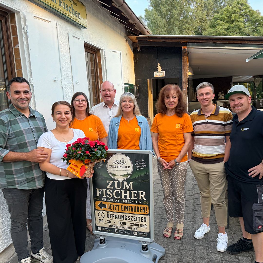Vorstand des Gewerbevereins gratuliert dem Restaurant Zum Fischer zur Neueröffnung
